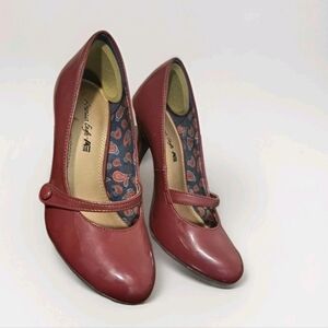 American Eagle Outfitters Burgundy Mary Jane Heels